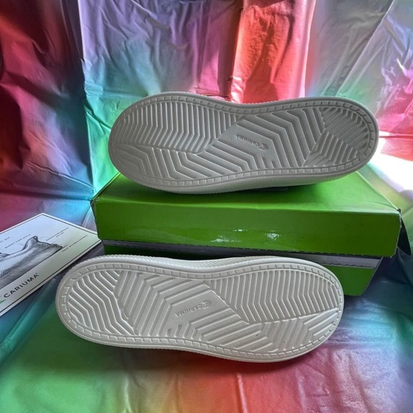 Cariuma, IBI Low Black Knit Sneaker unisex - Picture 2 of 3